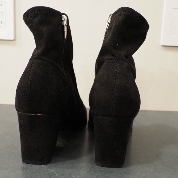 Marc Fisher sz 7.5 Leave2 black suede ankle booties - Picture 7 of 16